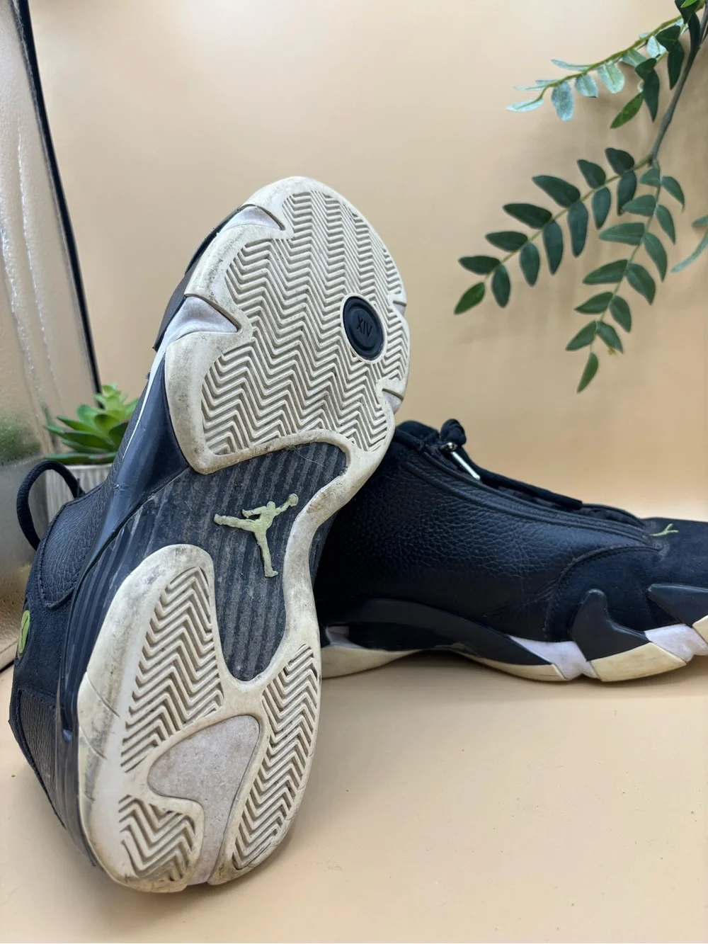 Air Jordan 14 Retro Indiglo 2016 Men’s Size 10